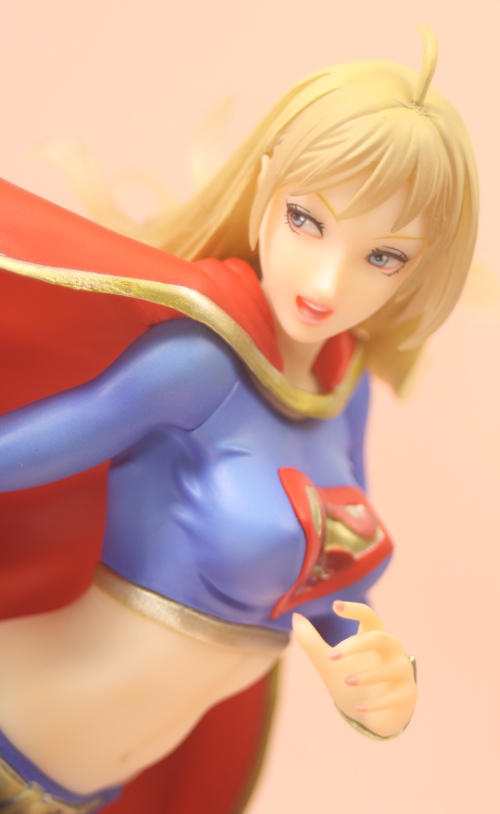 Supergirl Dc Comics Bishoujoスタチュー スーパーガール 1 7スケール Pvc塗装済み完成品 をレビュー 感想 スキシカ 好きになったんだから仕方がないな